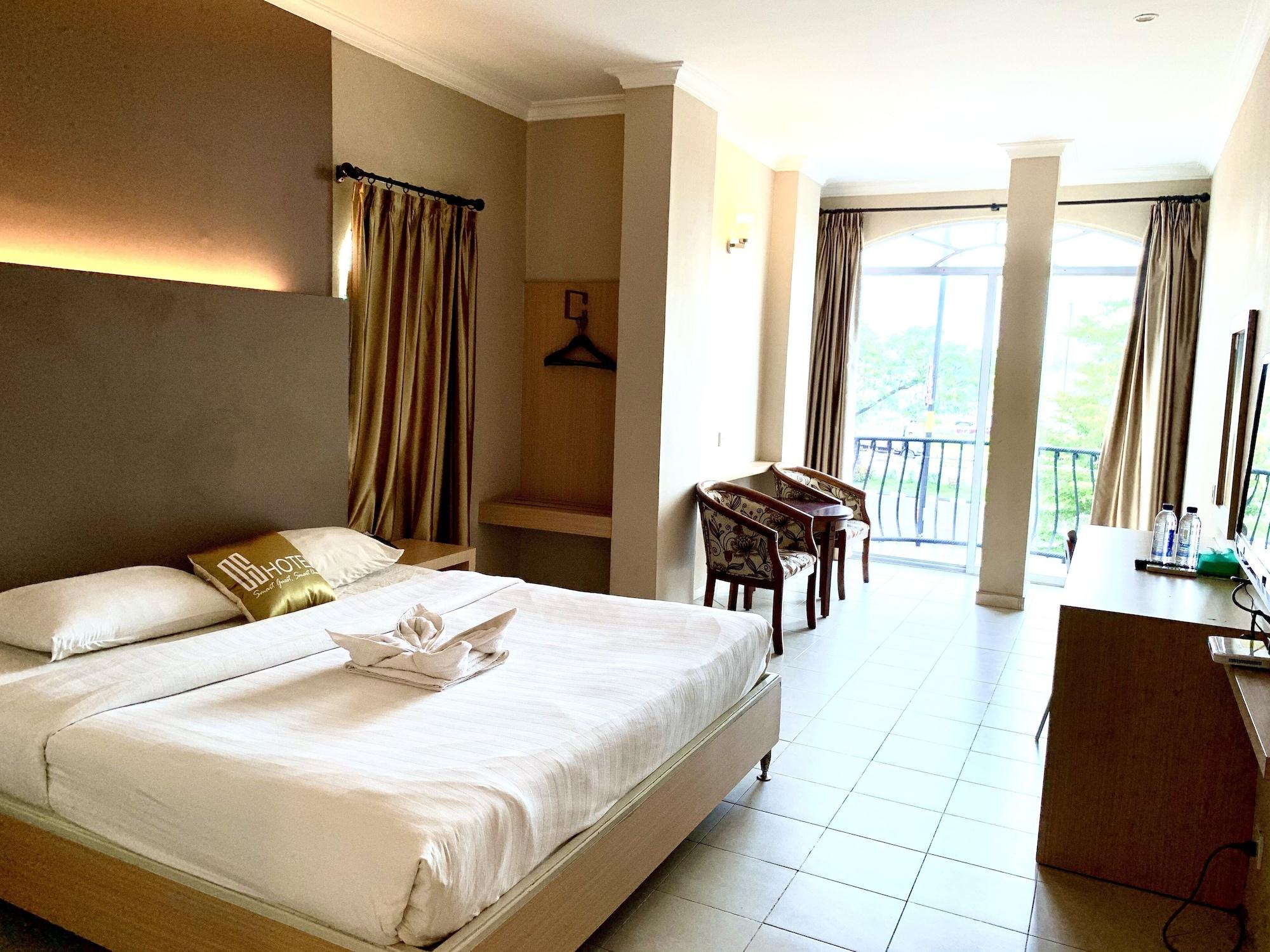 Sky View Hotel Managed By Os Batam Eksteriør billede